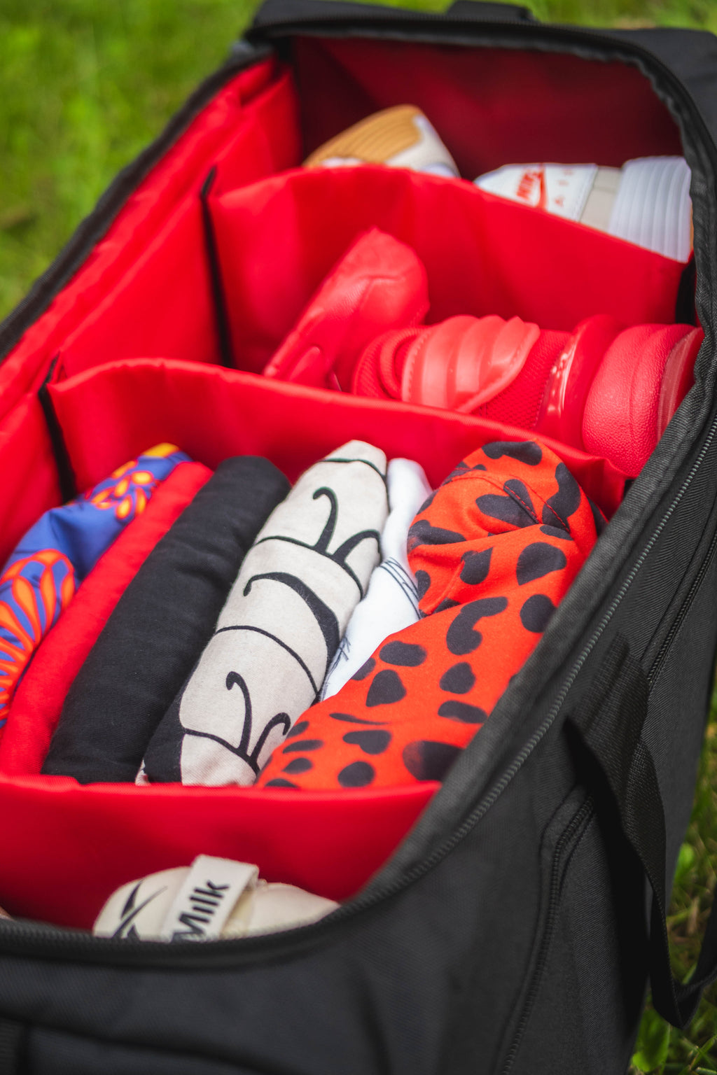 Urban Explorer MK01 Duffel Bag (Black/Red)